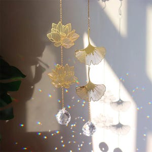 Floral Sun catcher | Sun catcher | Hanging Crystal | Flower | Ginkgo Leaf | Rainbow Maker | Yard Art | Fall gift | Ginkgo suncatcher